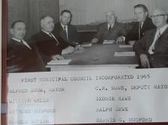 https://www.townofclarkesbeach.ca/ Photos
